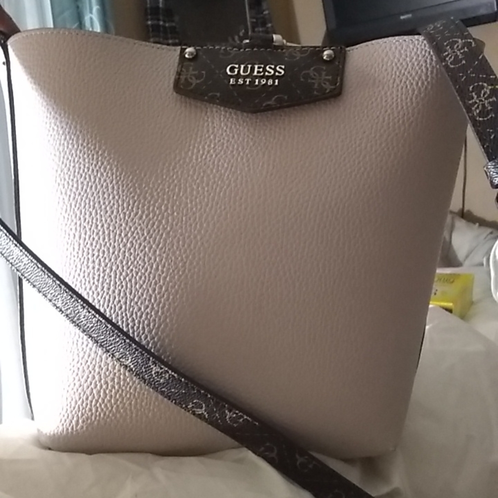 Guess reversible leather tote bag